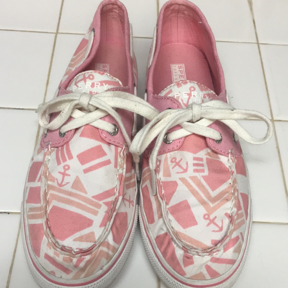 Sperry Pink/Coral Patterned Boat Shoes